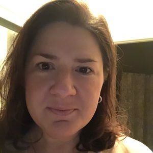 Meet your Posher, Lauri